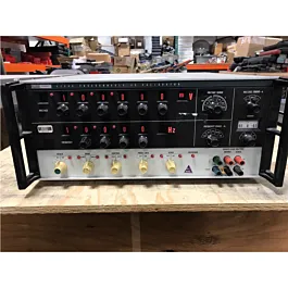 Fluke 5200A Programmable AC Calibrator