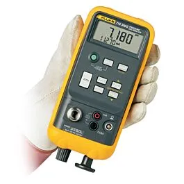 Fluke 718 300G Pressure Calibrator