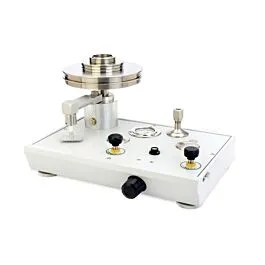 Fluke Calibration P3000 Pneumatic Deadweight Tester