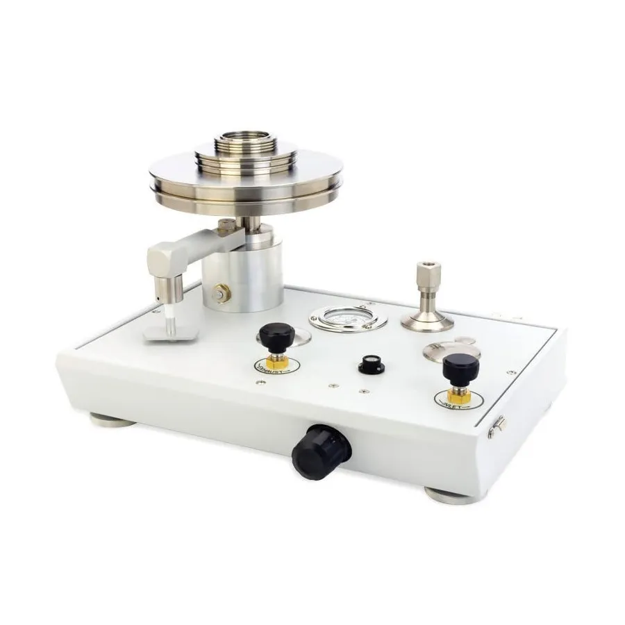 Fluke P3015-KPA Gas Deadweight Tester