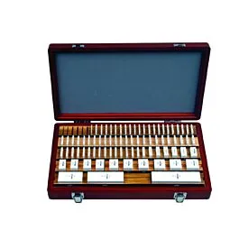 Mitutoyo 516-224-26 36-Piece Ceramic Gage Block Set, Square