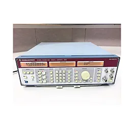 Rohde & Schwarz SMH Signal Generator