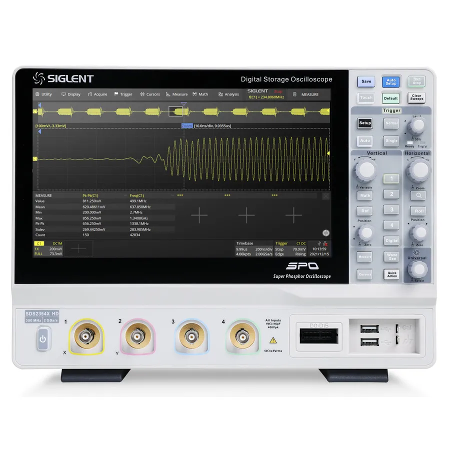 Siglent SDS2204X HD Digital Oscilloscope