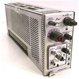 Tektronix 7S11 14 GHz Sampling Vertical Module