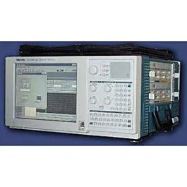 Tektronix TLA 704 Logic Analyzer Mainframe